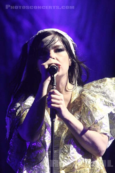 BJORK - 2007-08-26 - SAINT CLOUD - Domaine National - Grande Scene - 